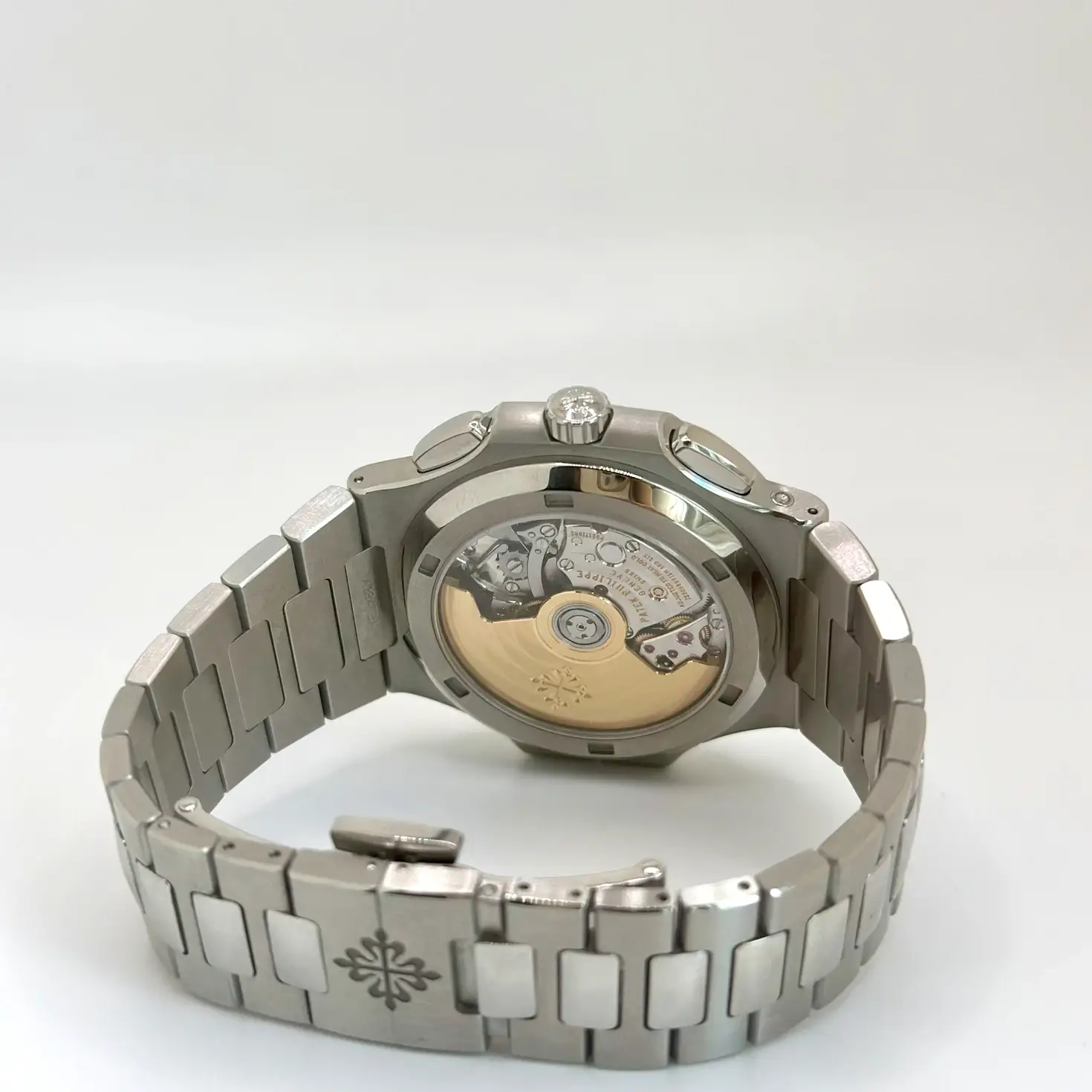 PATEK PHILLIPE NAUTILUS 5990-1A 2