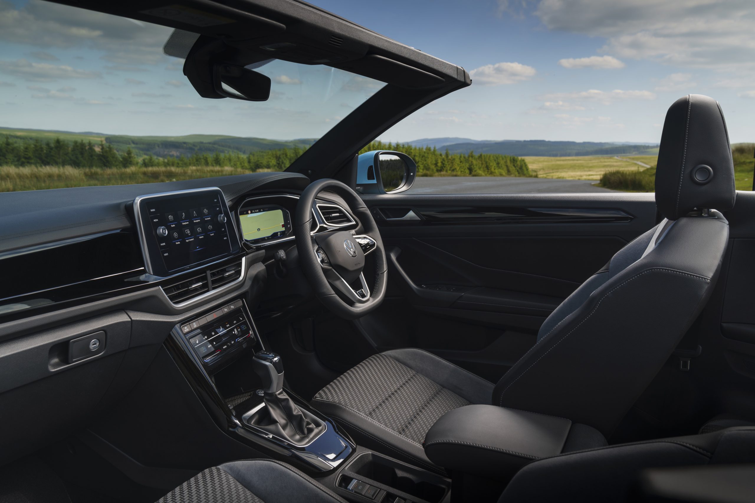 Original-33537-VWTROCCABRIOLETDEANSMITH50