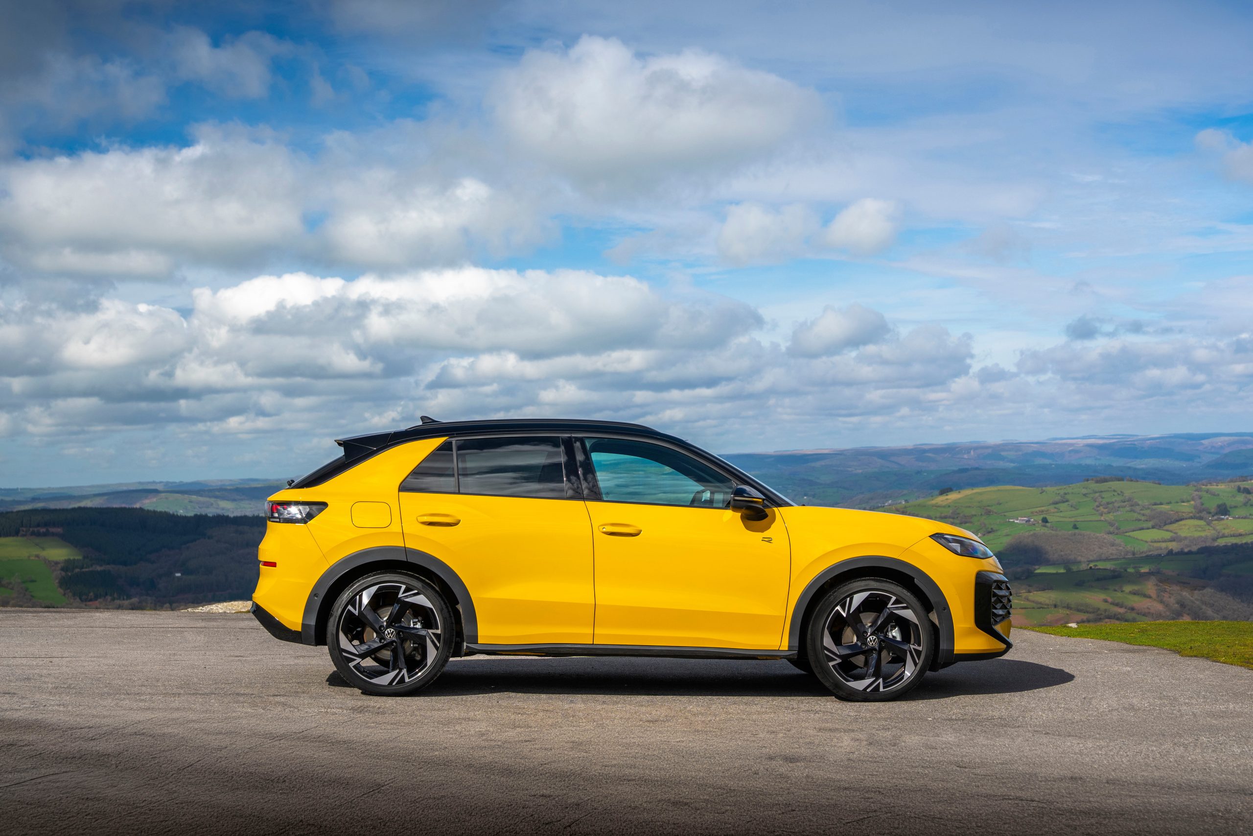 Original-41533-t-roc-r-line-009 (1)