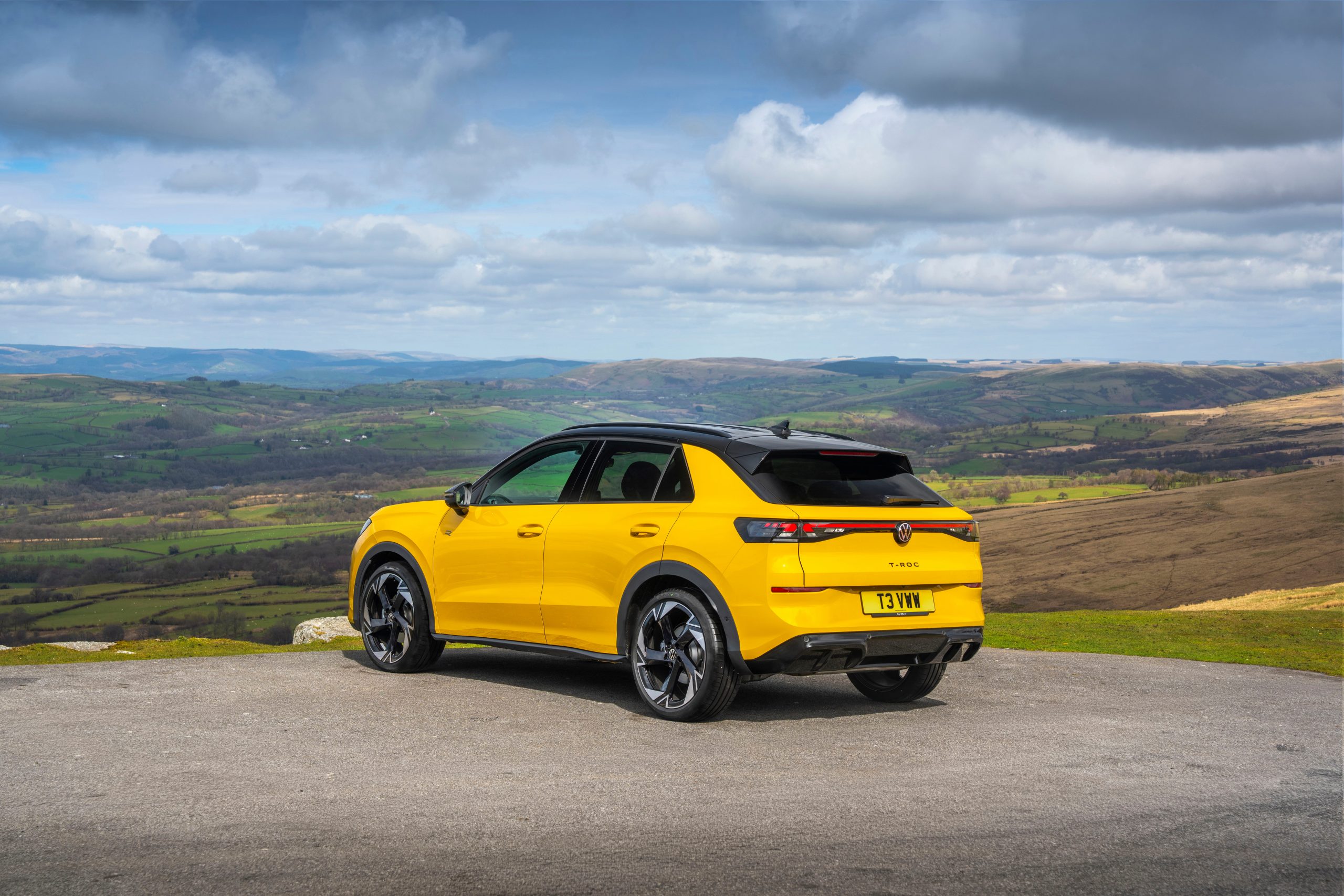 Original-41537-t-roc-r-line-005 (1)