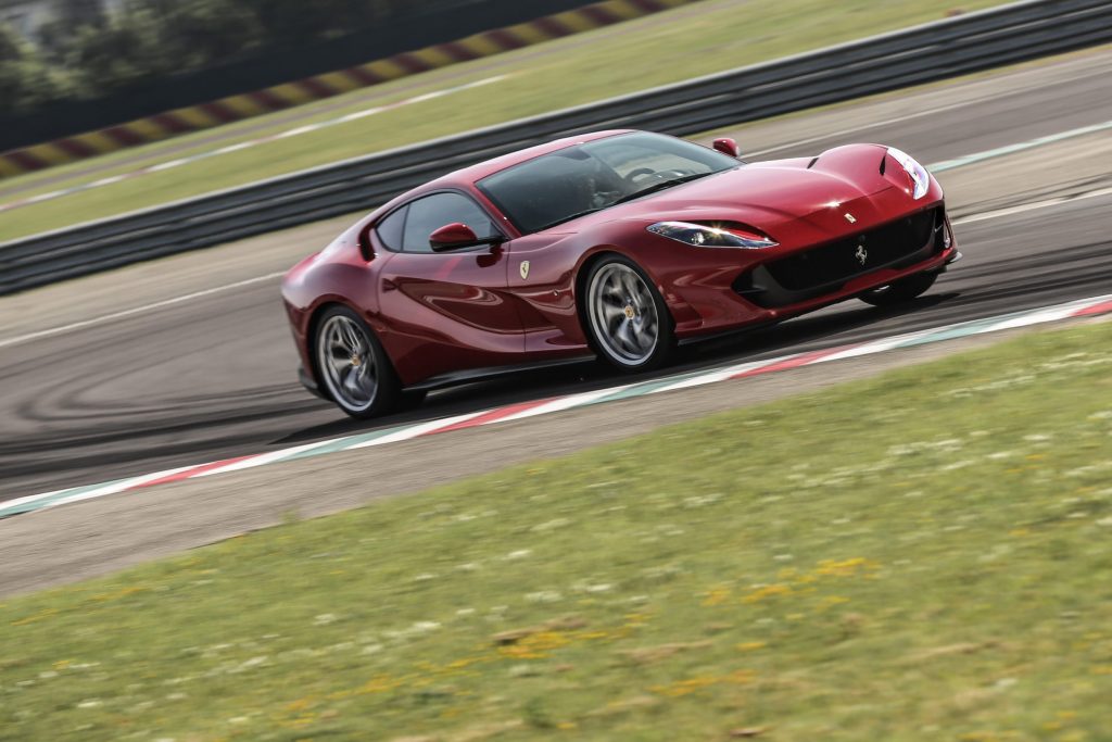 812-superfast_d0c1d243-5e7e-42a0-b3f0-db5c6766fafc