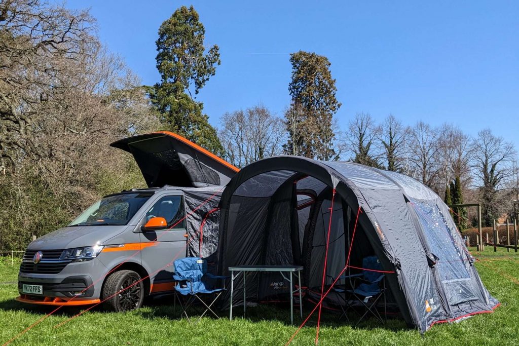 camper + tent (R&R)